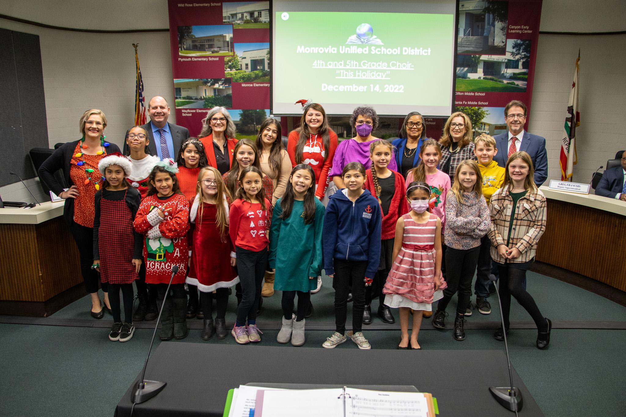 Members of the 4th/5th Grade Choir and MHS Performer Isabella Hurtado spread some Holiday cheer by singing some classic songs like Jingle Bells & Rockin’ Around the Christmas Tree.